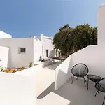 Faos Exclusive Suites